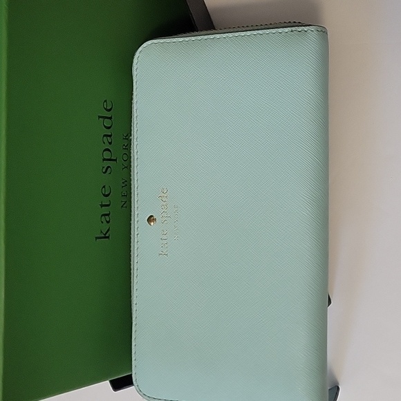 Kate Spade Spencer Zip Around Wallet - Picture 2 of 10